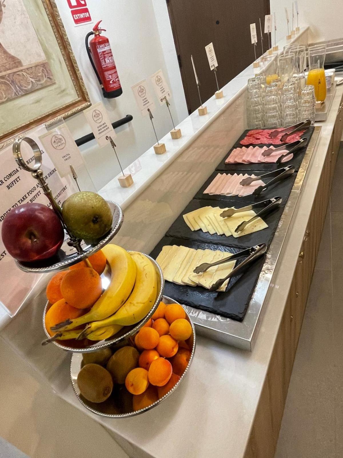 Hotel Europa Boutique Sevilla Экстерьер фото